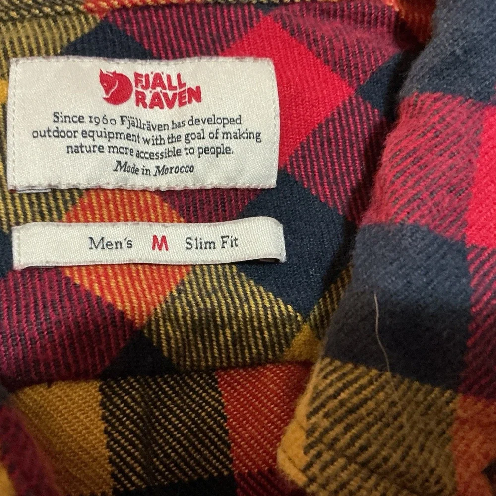 Fjall Raven Skaggs Flannel Shirt M Slim Fit Mens Red Yellow Orange Plaid Flanel - Picture 6 of 6